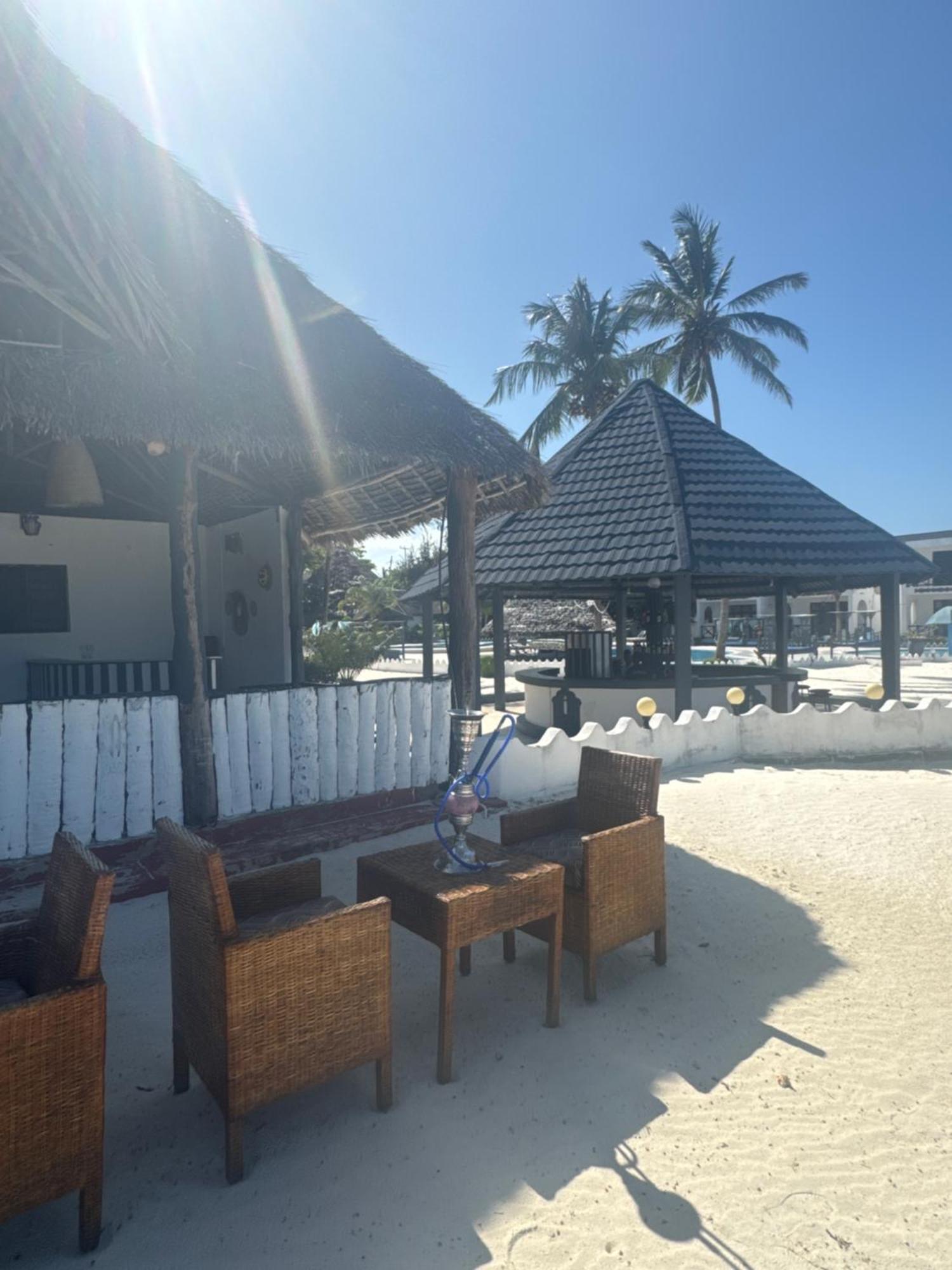Zanzinite Beach Spa Hotel Zanzibar Exteriör bild